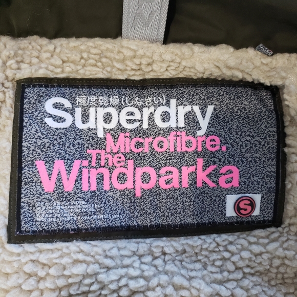 Superdry Boxy Snorkel Army Jacket in Olive Green - Picture 7 of 8